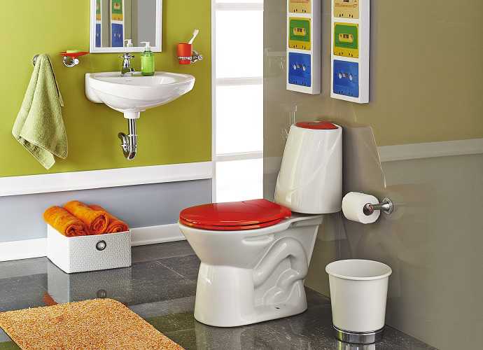 un sanitario, un lavamanos y una ducha para tu baño