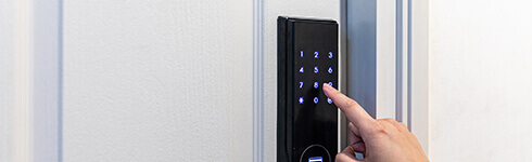 Instalación de cerraduras digitales rango 1